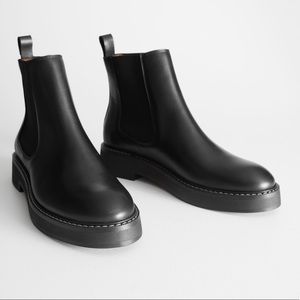 & Other Stories Leather Chelsea Black Boots Sz 10